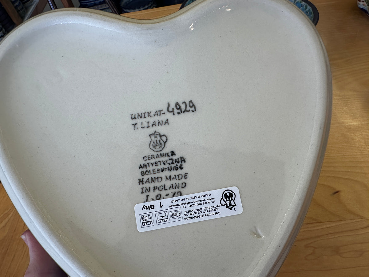 CLEARANCE Unikat Heart Baker Bowl