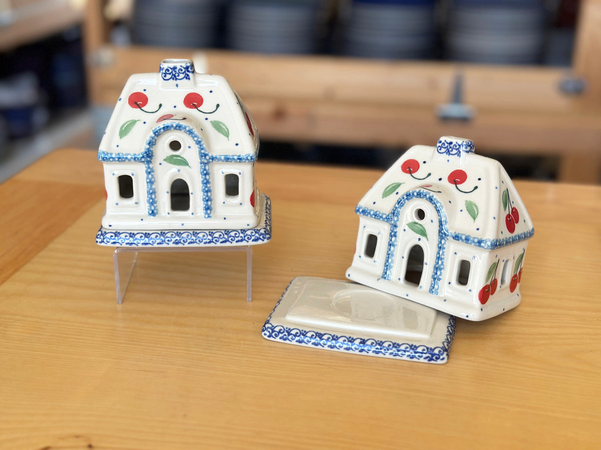 CLEARANCE Luminary House