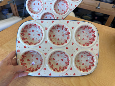 CLEARANCE Muffin Pan