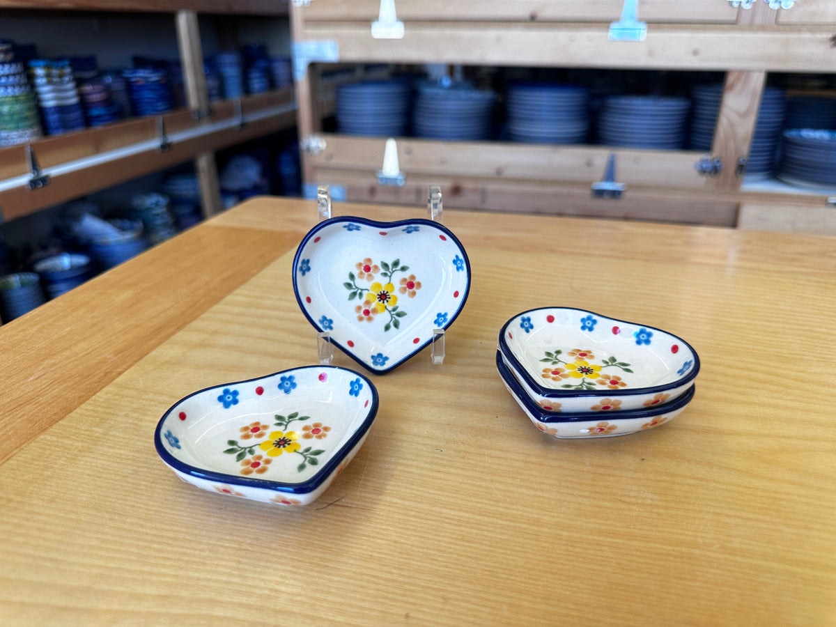 CLEARANCE Small Heart Dish