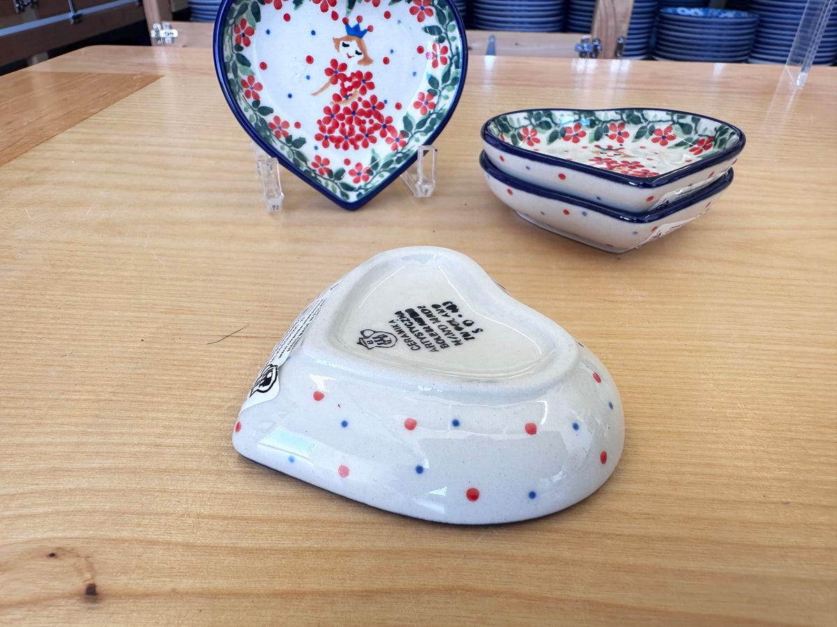 CLEARANCE Small Heart Dish