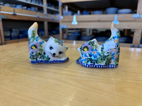 CLEARANCE Unikat 3.25" Cat Figure