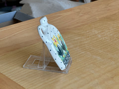 CLEARANCE Magnet