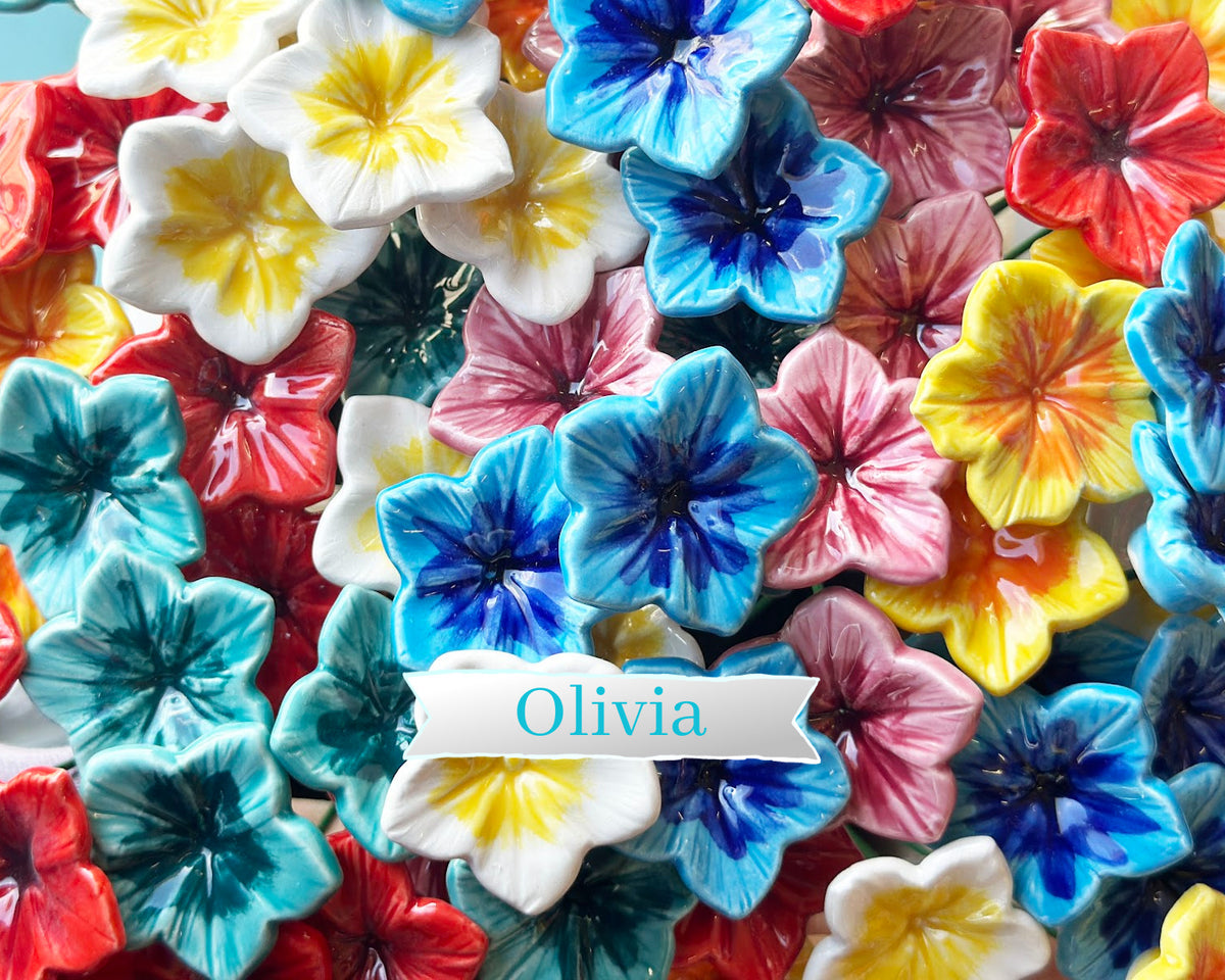 Medium "Olivia" Ceramic Flower